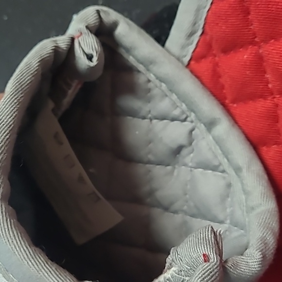 KitchenAid Mini Mitts - Picture 5 of 7